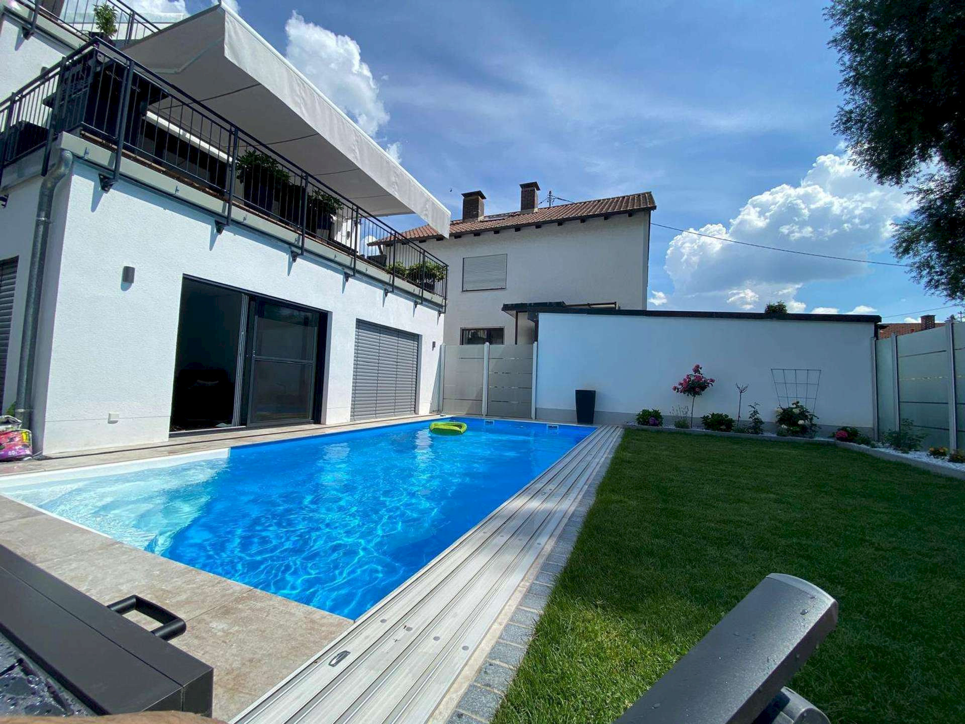 Pool/Garten