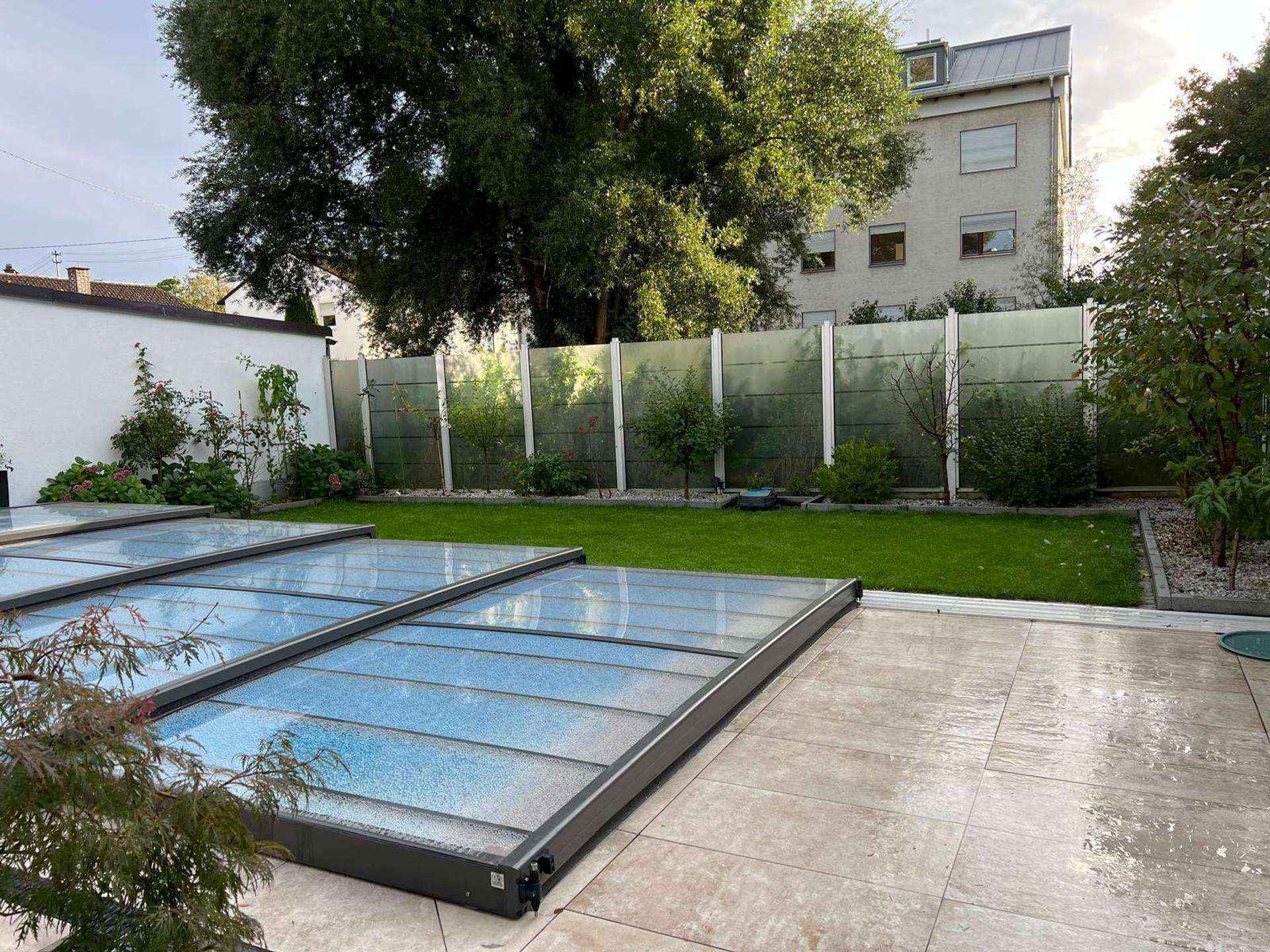 Pool/Garten